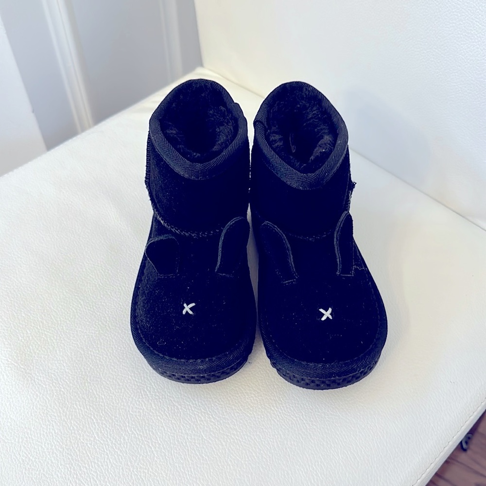Faux fur bunny ears boots-NEW